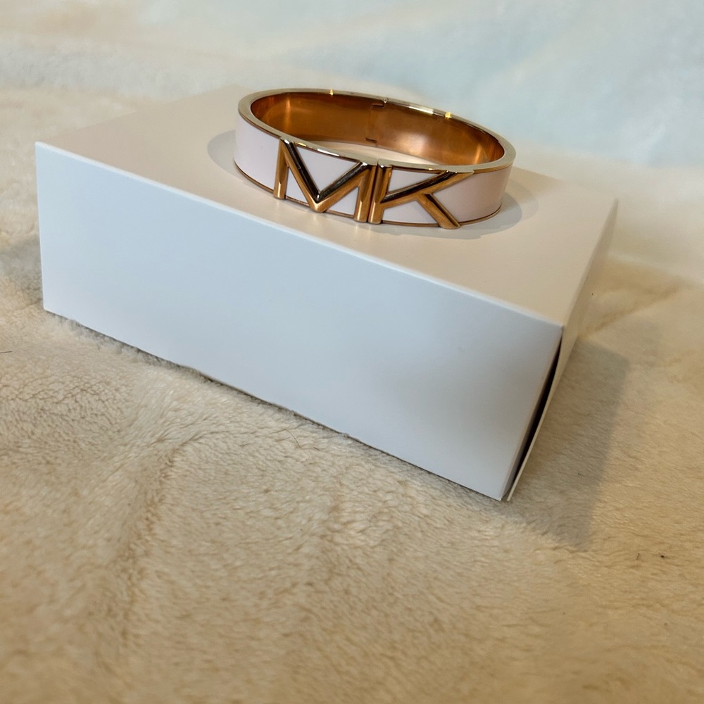 Michael Kors Matt Rose Gold Logo Bracelet